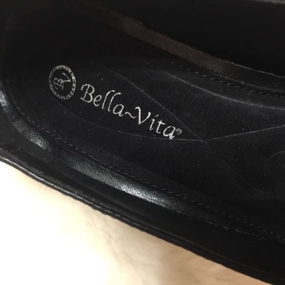 NIB Bella Vita Women's Zari Leather Platform Pump - Picture 7 of 7